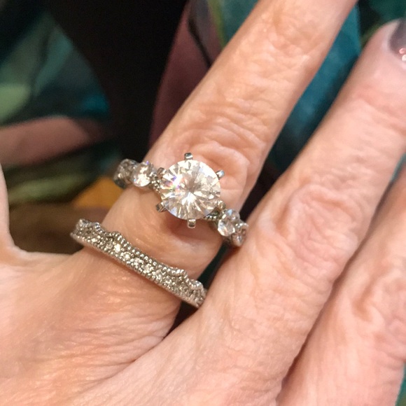 Sterling Silver & CZ Engagement & Wedding Ring Set - Picture 3 of 11